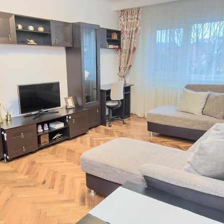 Oradea Comfort Corner Ngoại thất bức ảnh