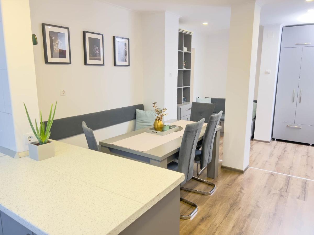 Oradea Comfort Corner Ngoại thất bức ảnh